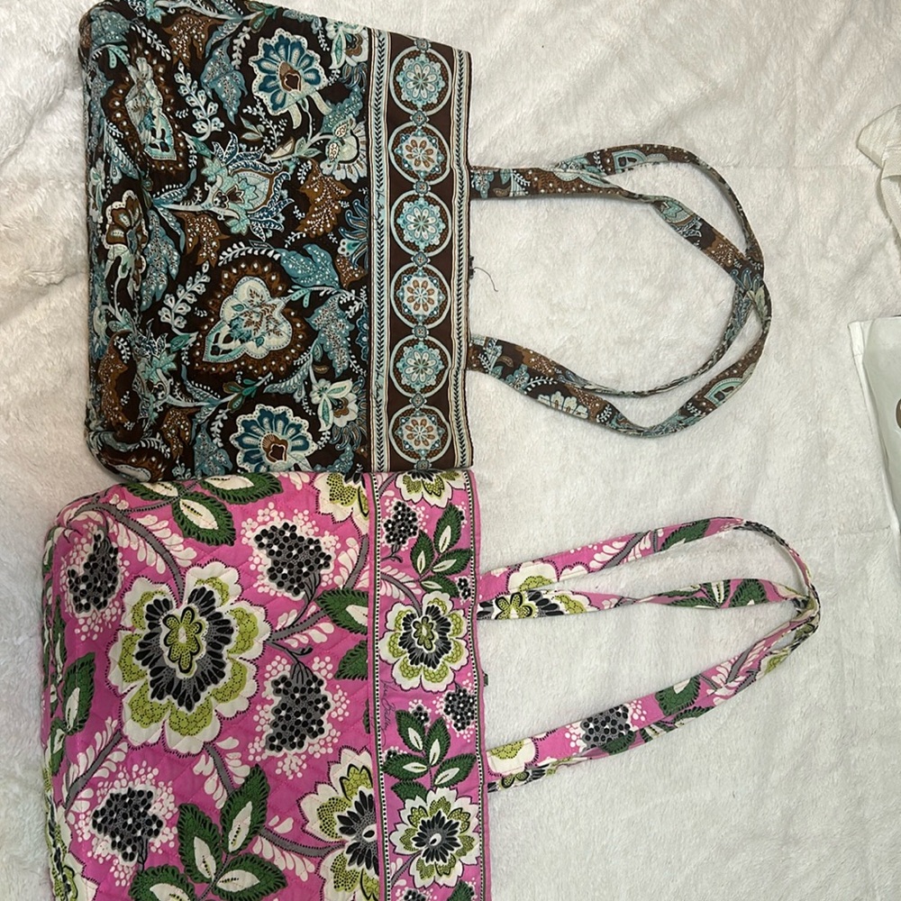 2 beach bags from Vera Bradley - Java Blue and Priscilla Pink